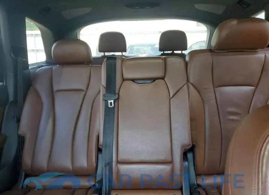 WA1LAAF7XHD015494# 10