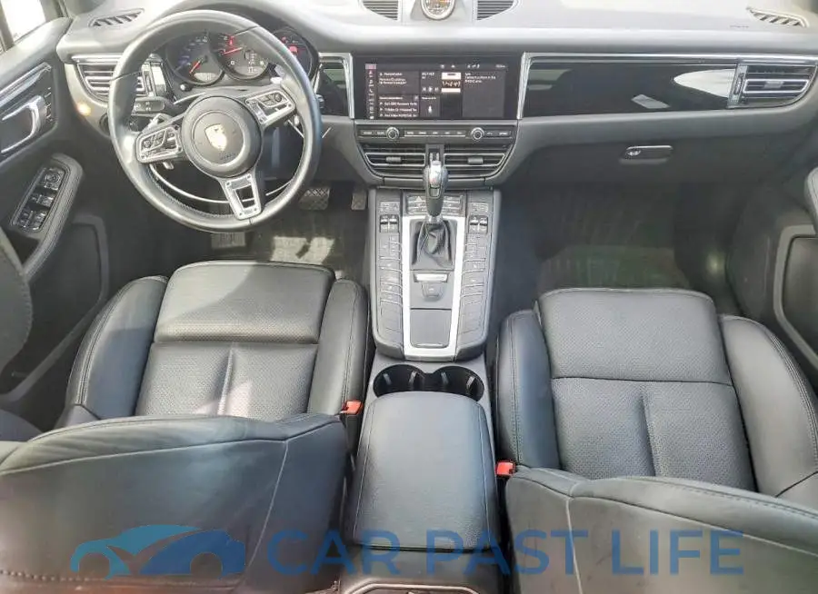 WP1AA2A59LLB04429# 8