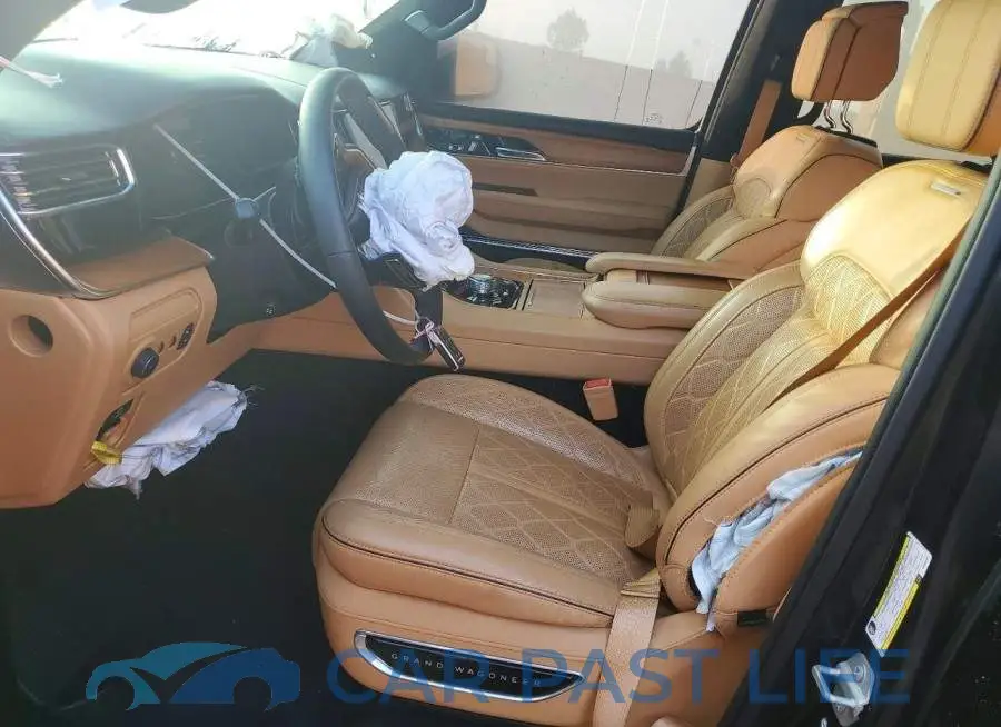 1C4SJVGP3PS504501# 7