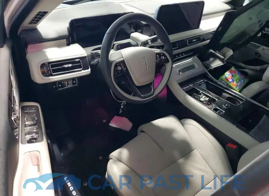 5LM5J7XC4SGL34952# 8