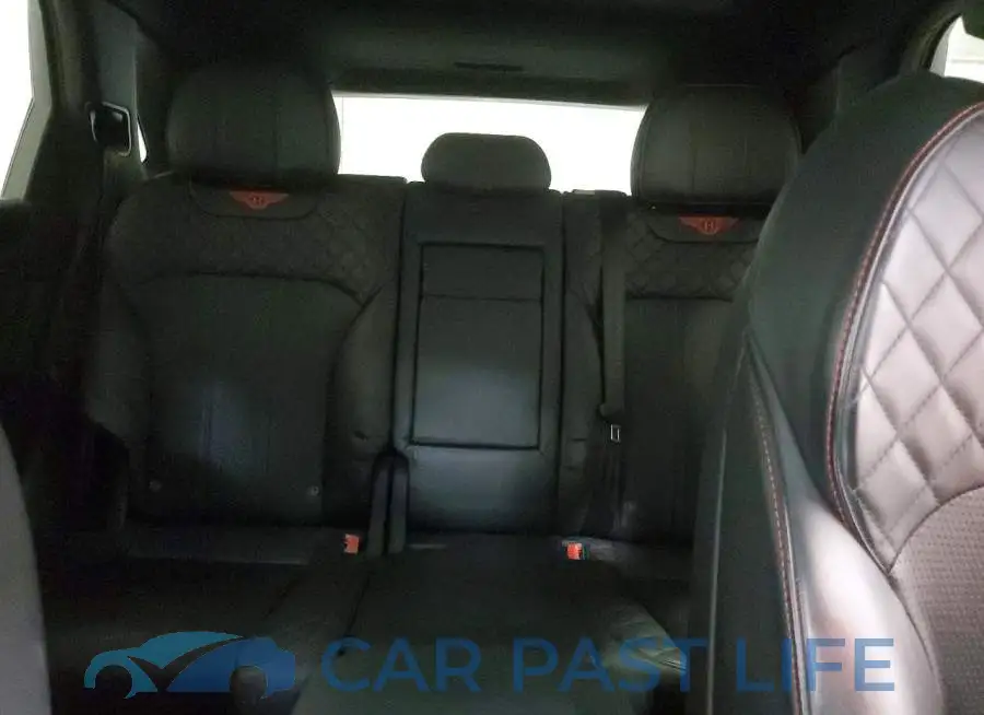 SJAAC2ZVXJC018884# 10