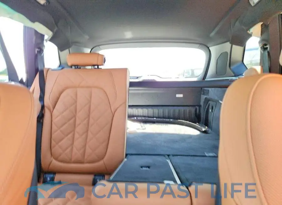 5UX13EU01T9319926# 10