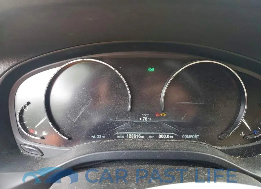 5UXTR7C50KLF23766# 9