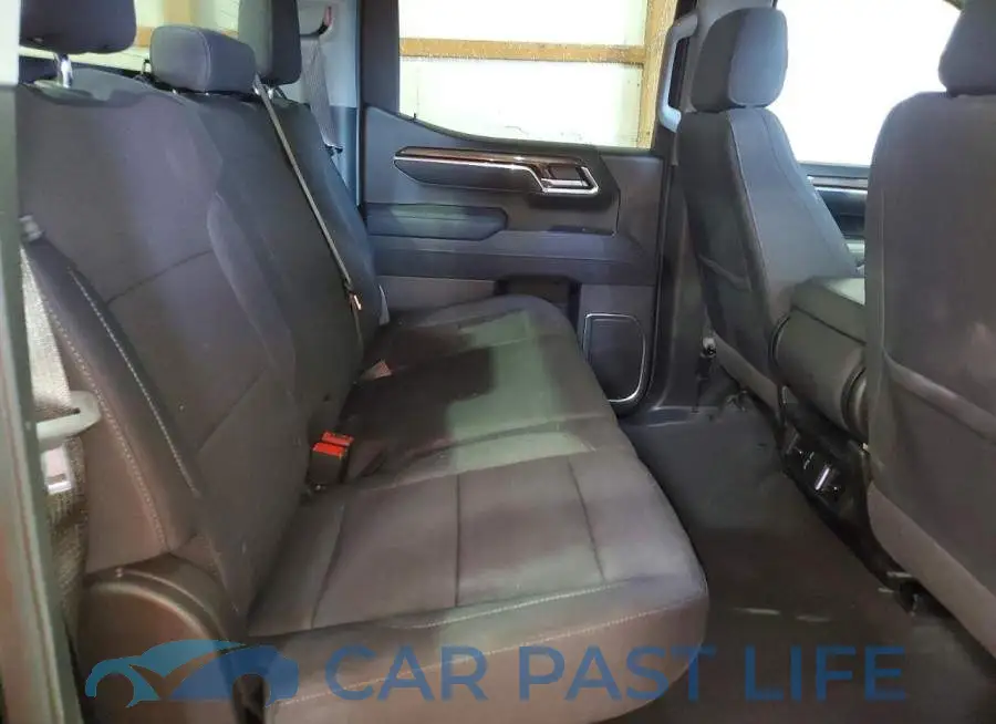2GCPADED8T1162899# 10