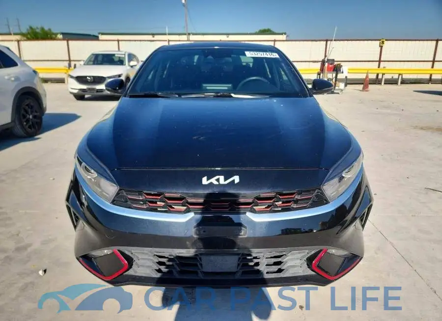 3KPF54AD9RE768519# 5