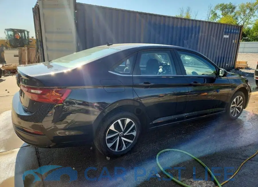 3VW5M7BU8RM088113# 3