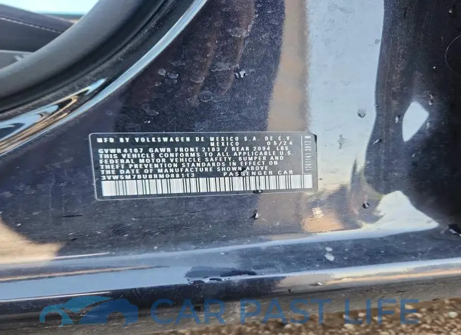3VW5M7BU8RM088113# 12