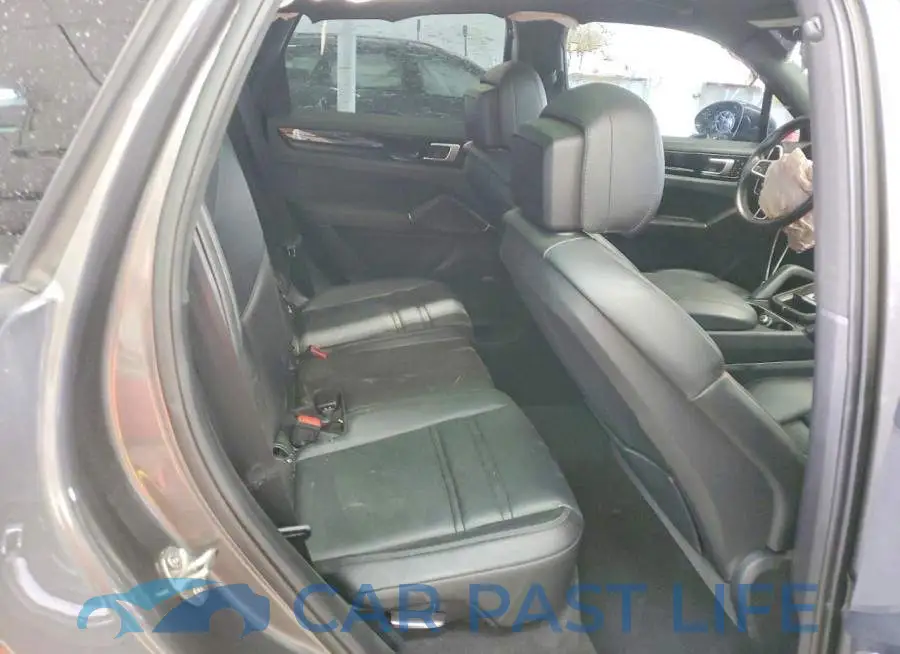 WP1AA2AY2LDA08176# 11