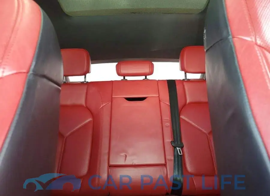 WP1AB2A50JLB31383# 10