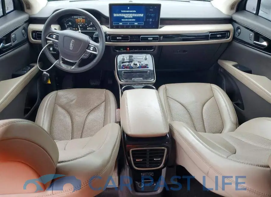 2LMPJ8KP7NBL15758# 8