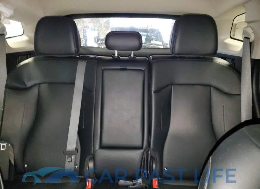 5XYK33DF6SG260044# 10