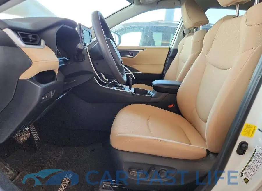 2T3W1RFV1MW159660# 7