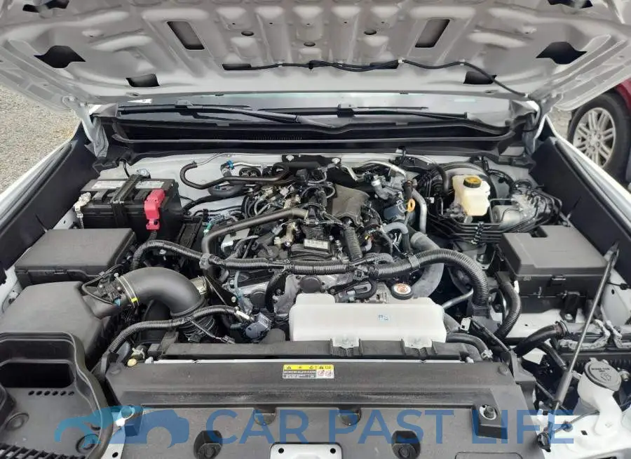 3TYLB5JN9TT116303# 11