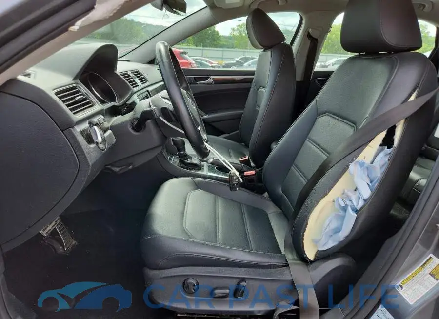 1VWMA7A36KC003564# 7