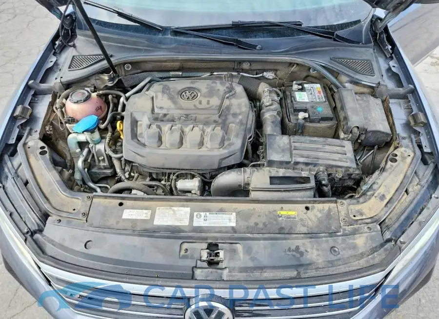 1VWMA7A36KC003564# 11