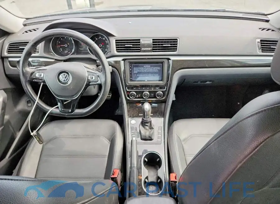 1VWMA7A36KC003564# 8