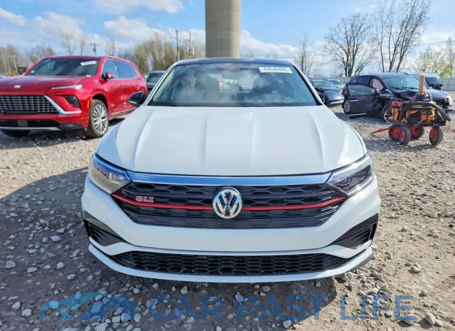 3VW5T7BU3MM023570# 5