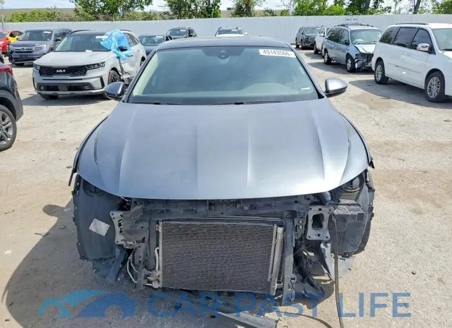 3VW7M7BU9PM047334# 5