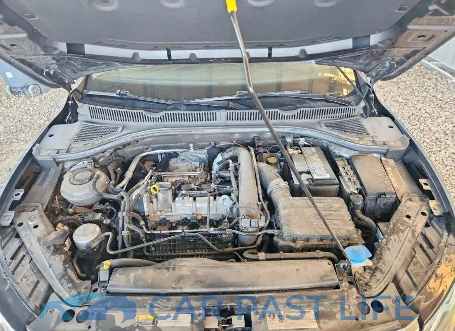 3VWC57BU9KM062131# 11