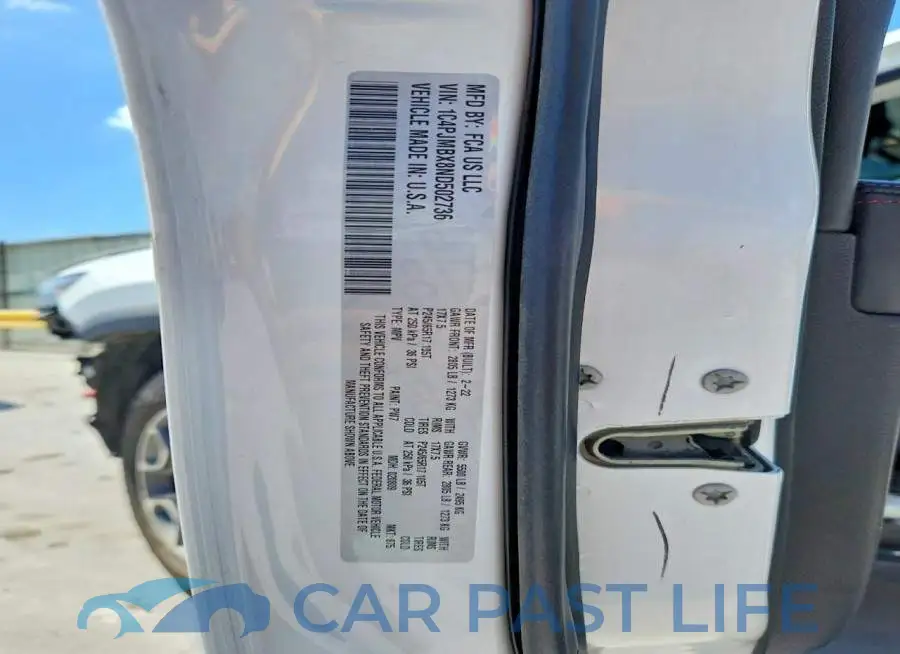 1C4PJMBX8ND502736# 13