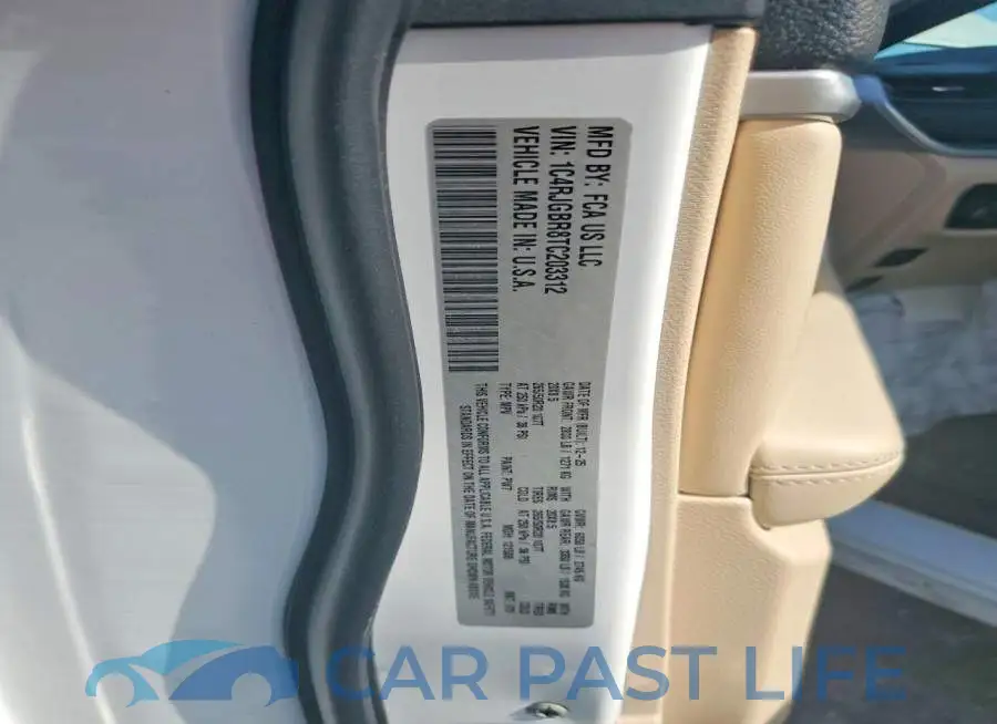 1C4RJGBR8TC203312# 13
