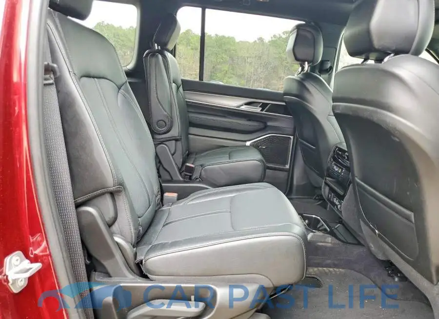 1C4SJVBP8SS532391# 11