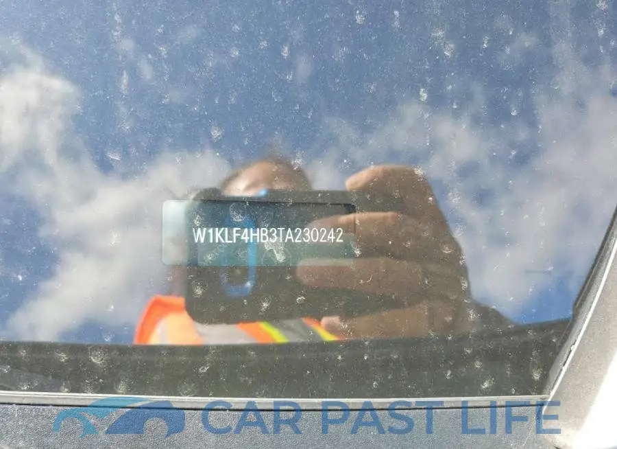 W1KLF4HB3TA230242# 13