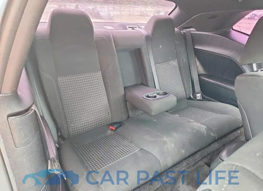 2C3CDZBT6JH130752# 10