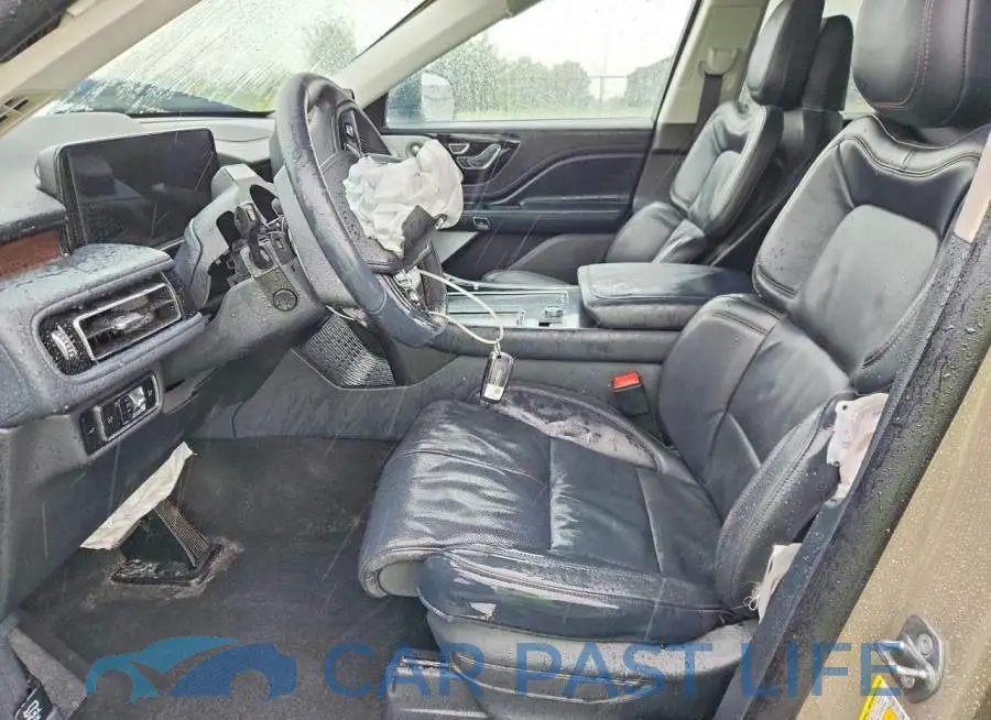 5LM5J7XC2SGL17082# 7