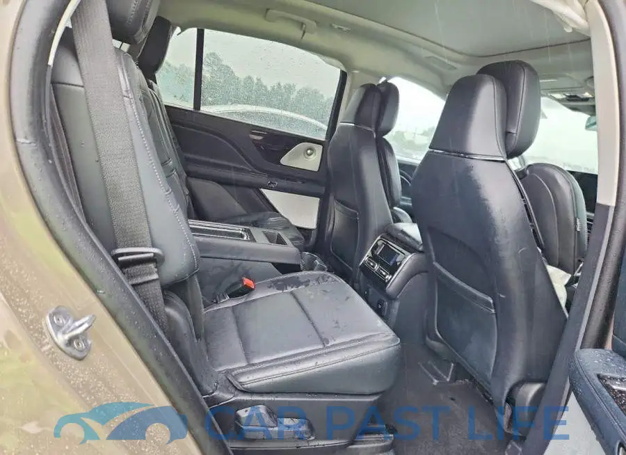 5LM5J7XC2SGL17082# 11