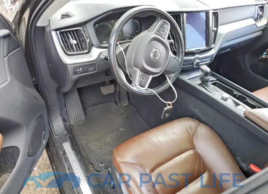 LYV102RK8JB113297# 8