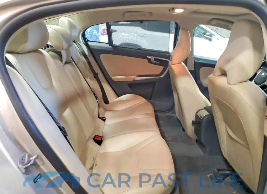 LYV402TK5HB128968# 10