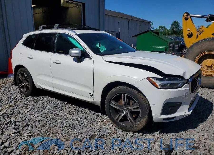 YV4A22RM1K1333849# 4