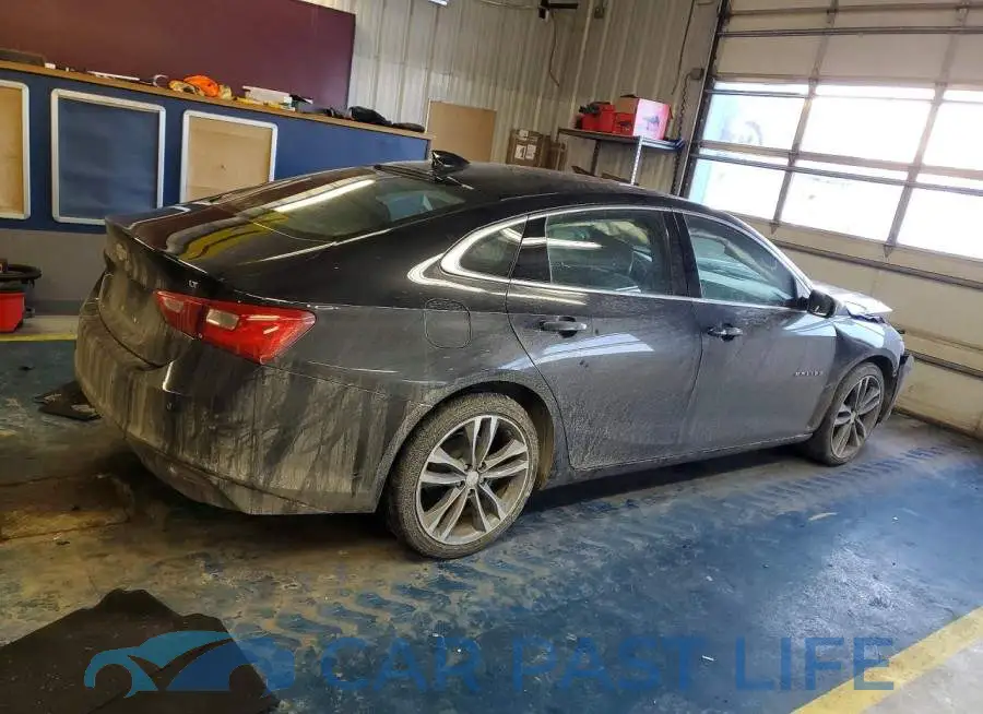 1G1ZD5ST1PF137612# 3