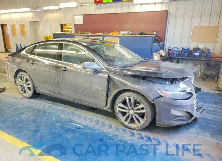 1G1ZD5ST1PF137612# 4