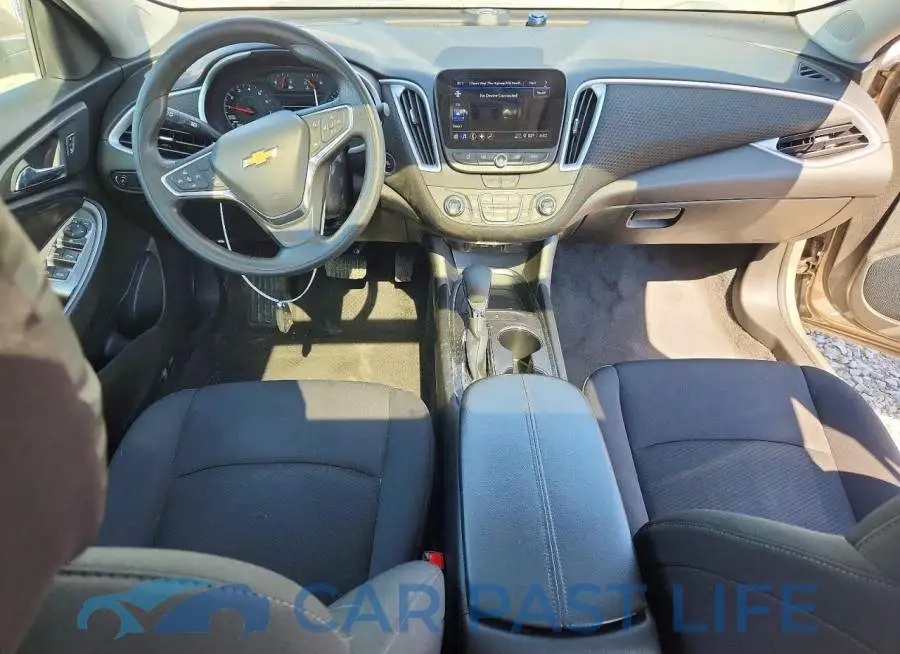 1G1ZD5ST2PF242756# 8