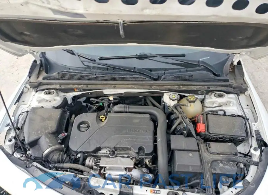 1G1ZD5ST5PF160830# 11