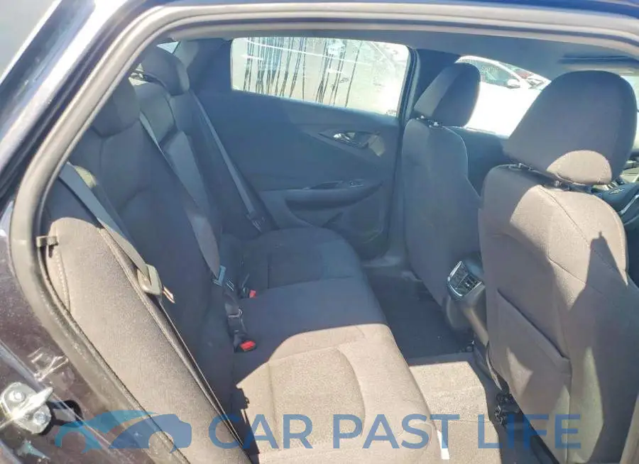 1G1ZD5ST8PF174950# 10