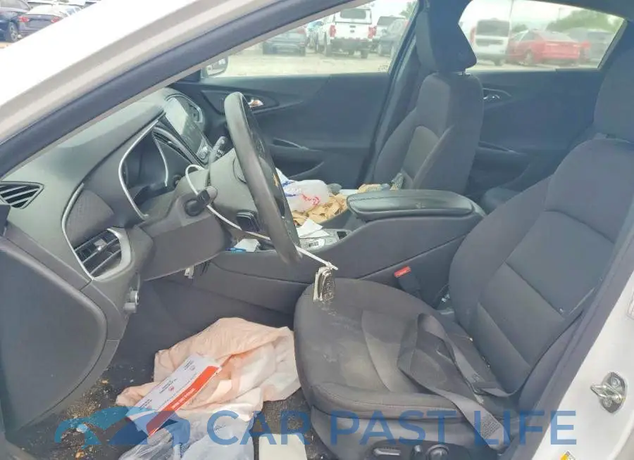 1G1ZD5ST8PF222446# 7