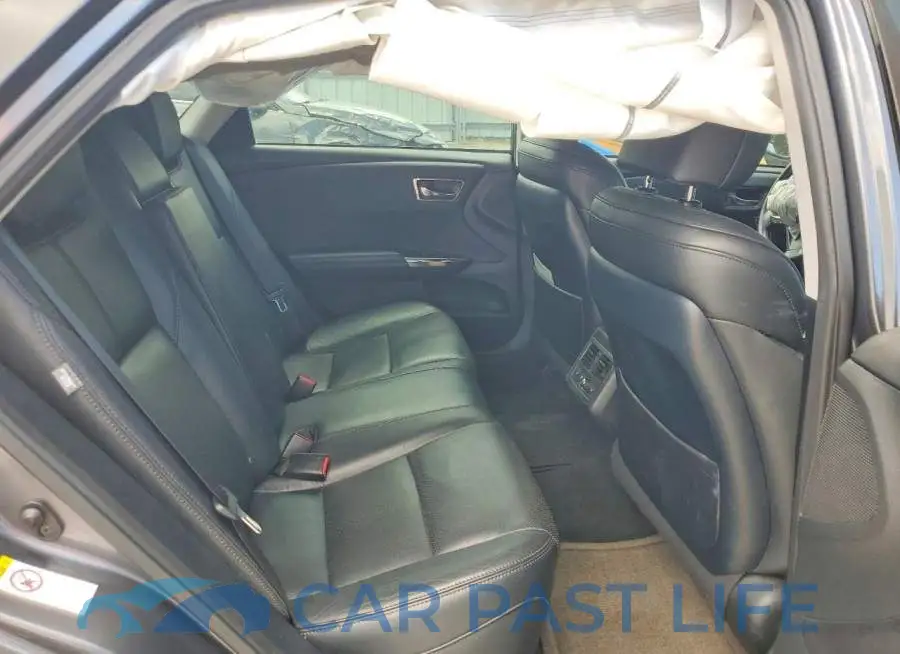 4T1BK1EB8JU273020# 10