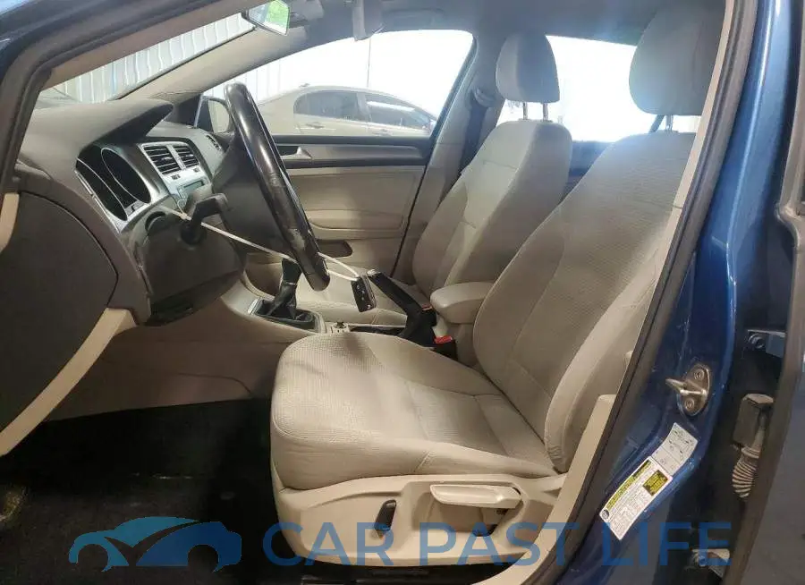 3VW117AU7HM067275# 7