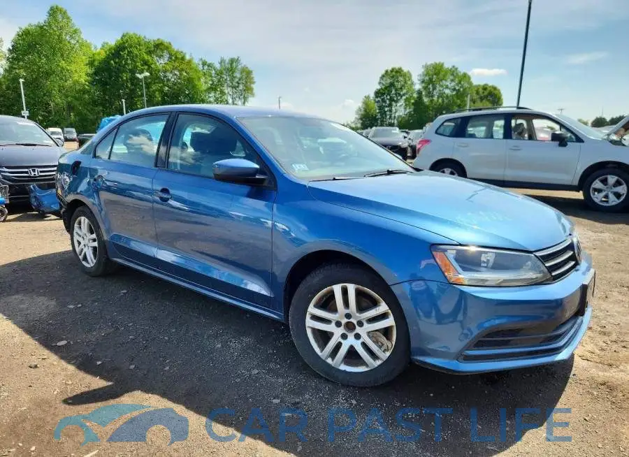3VW2B7AJ7JM226115# 4