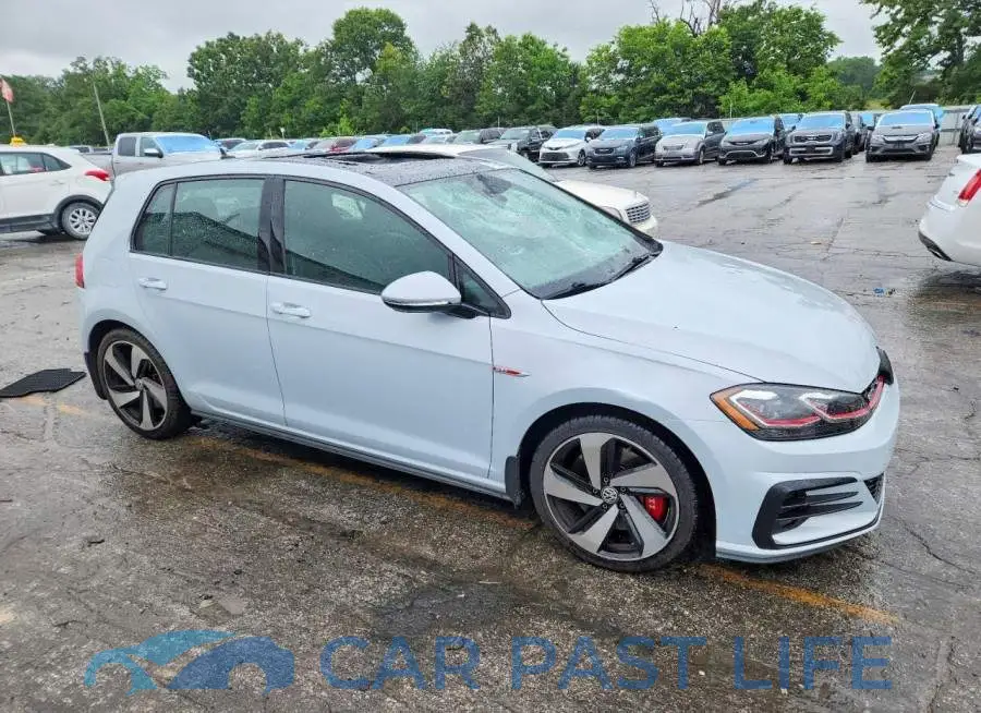 3VW447AUXJM263611# 4