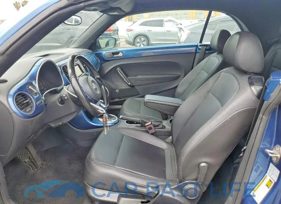 3VW5DAAT9JM514949# 7