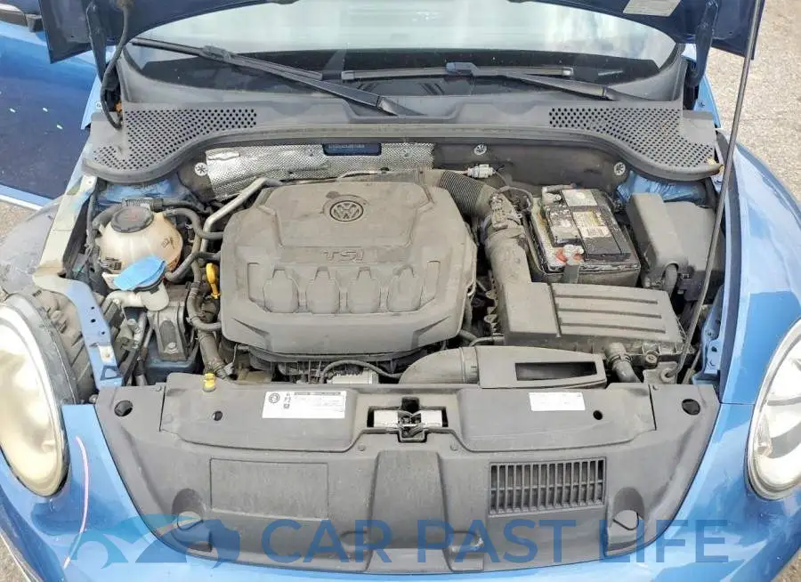 3VW5DAAT9JM514949# 11
