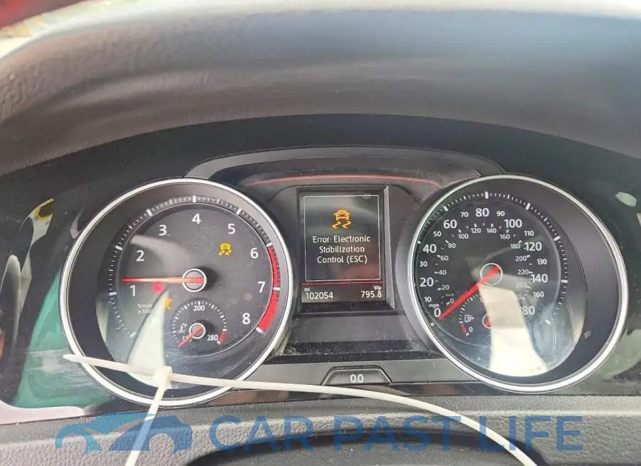 3VW5T7AU0LM007617# 9