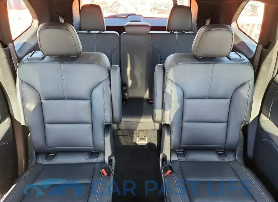 1GKENNKS6RJ200878# 10
