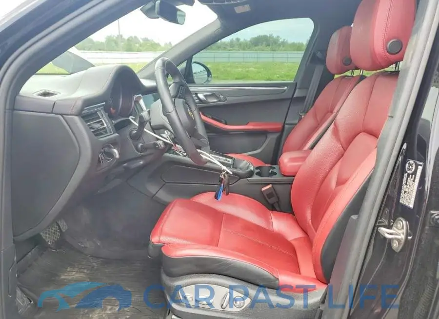 WP1AA2A58PLB00944# 7