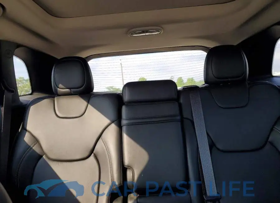 1C4PJMDS6HW617913# 10