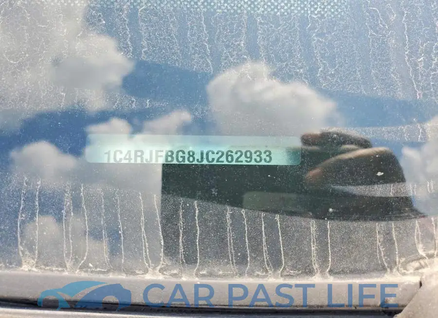 1C4RJFBG8JC262933# 14